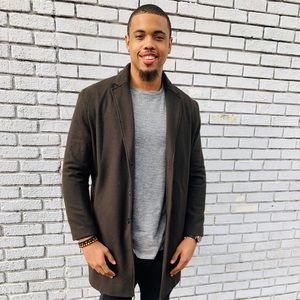 Meet your Posher, Wayne